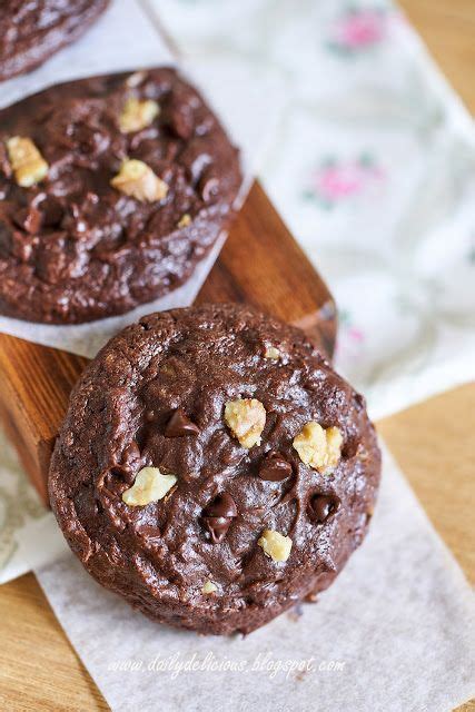I've listed a handful of ways to use it but trust me. Brownie cookies (using whipping cream) | Chocolate baking ...