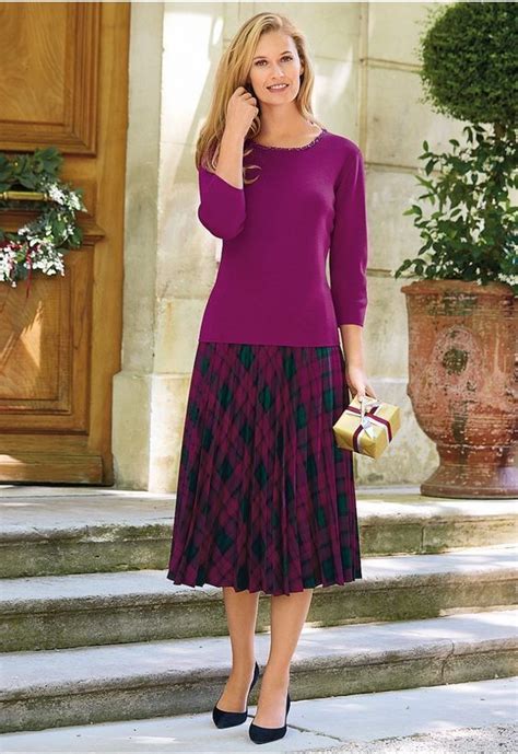 Virtuous Christian Ladies In Pleats In 2021 Skirt Fashion Fashion Style