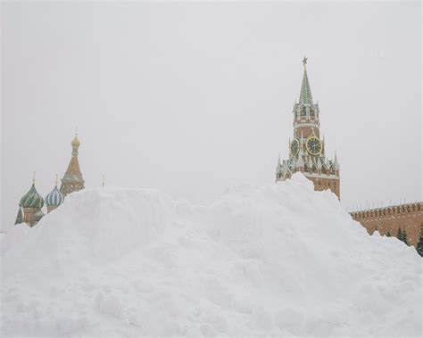 Moscow Digs Out From A ‘snow Apocalypse And More Is Coming The