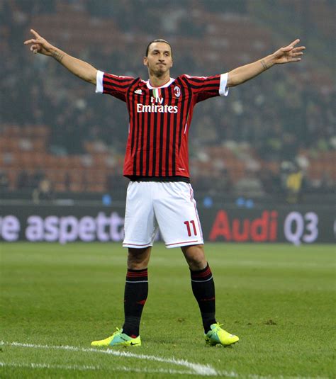We have the best ibrahimovic ac milan ps vita wallpaper. Milan Ac Zlatan / Zlatan Ibrahimovic extends AC Milan ...