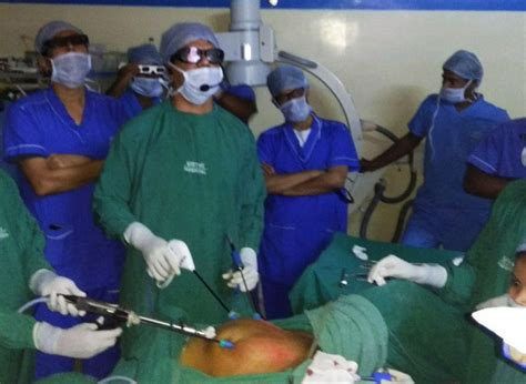 Best Advanced Gynae Laparoscopic Surgeon In Bhubaneswar Dr Pradip