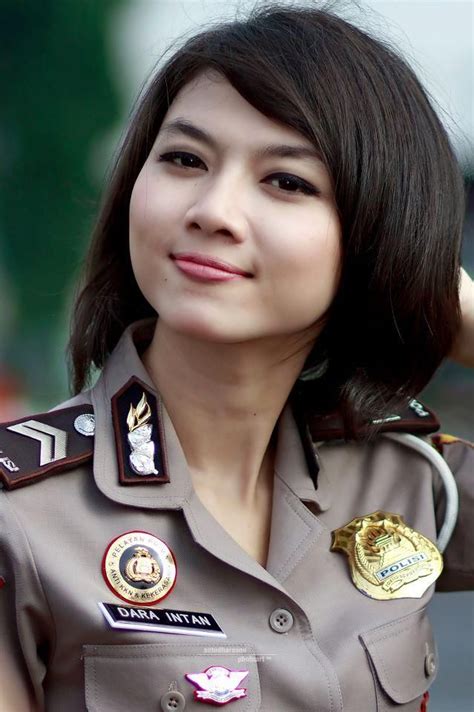 Dara Intan Polwan Cantik Polisi Indonesia Police Women Indonesian Women Military Women