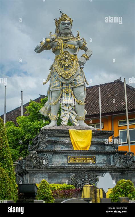Bali Indonesia March 08 2017 Stone Statue Of Vishnu In Gunung