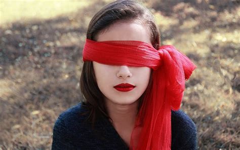 Blindfolded Woman Red Blindfolded Woman Girl Hd Wallpaper Peakpx