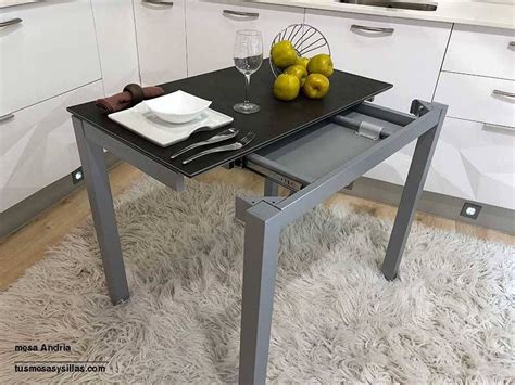 Realizamos encimeras a medida en mármol, granito, siletone, compac, neolith. Mesa de cocina estrecha Andria en cristal o porcelancio ...