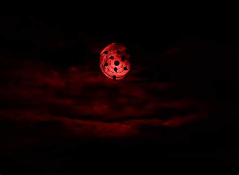The infinite tsukuyomi is a genjutsu that traps the entire world in an illusion, enslaving them in a dream so that their chakra may be drawn upon. Do you want to see Infinite Tsukuyomi?