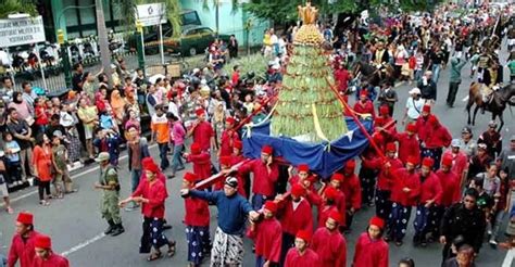 Bab12 Menelusuri Tradisi Islam Di Nusantara Paismpkurtilas