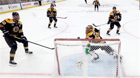 Tuukka Rask Goalie With The Boston Bruins Opts Out Nhl Playoffs Cnn