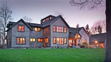 Mansion Monday A Stunning Modern Farmhouse In Candia