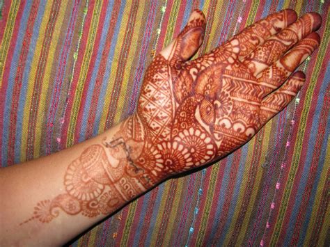 Henna Tattoos Designs Ideas And Meaning Tattoos For You