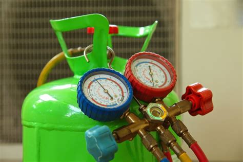 How to charge a\c units. How to Recharge Your Central Air Conditioner ...