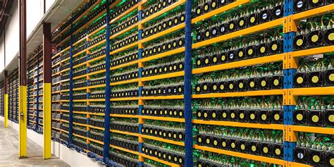 Jun 04, 2021 · let's take a look inside a real bitcoin mining farm in washington state. Empresa de minería Bitcoin arrendará 2 mil máquinas | El ...