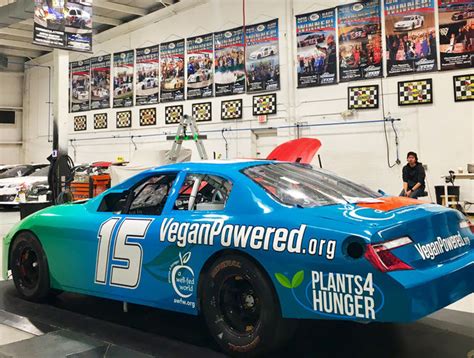 Its A Wrapmunters Bringing Vegan Power To Daytona Arca Racing