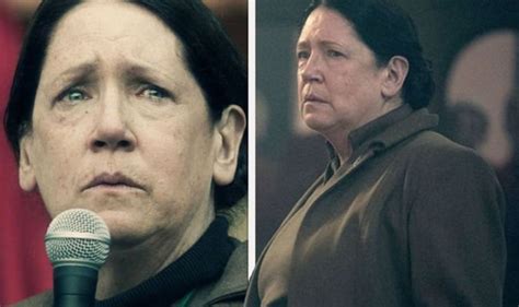 The Handmaids Tale Aunt Lydia Star Speaks Out On Moment Her ‘heart