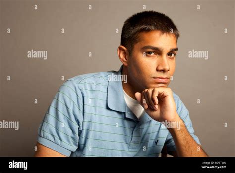 Male Portrait Early 20s Hi Res Stock Photography And Images Alamy