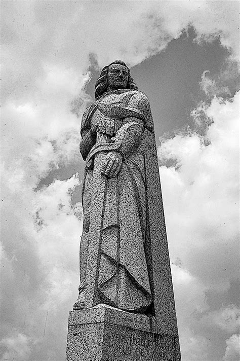 René Robert Cavelier De La Salle Monument Sah Archipedia