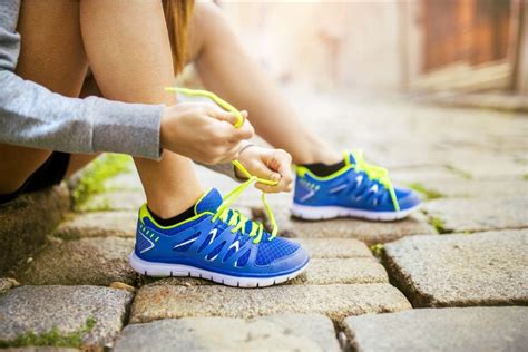 5 Signs Its Time To Replace Your Running Shoes