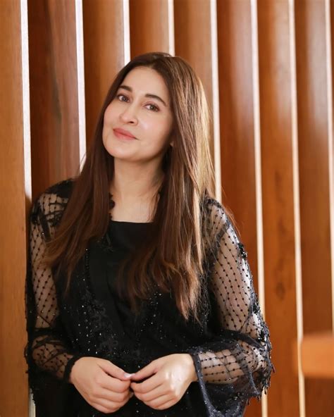 Why Did Shaista Lodhi Replace Nadia Khan As Ptv Morning Show Host