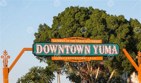 Welcome To Downtown Yuma Arizona Stock Photo Image Of Highway