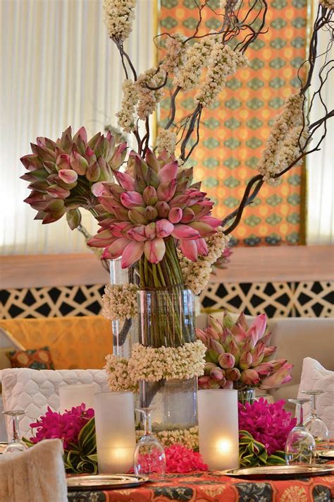 How To Use Jasmine In Your Wedding Decor