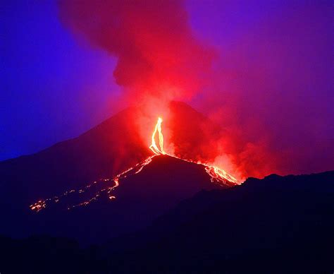 The Worlds Deadliest Volcanoes Daily Star