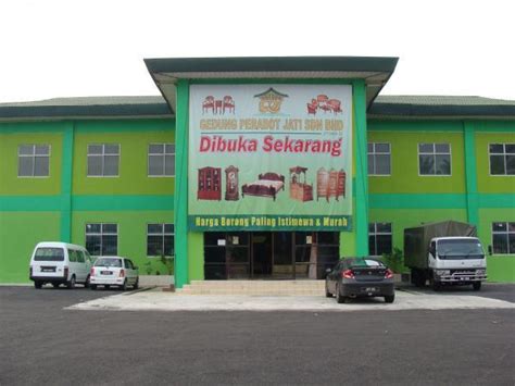 Unit 906, block b, menara amcorp, amcorp trade centre, no. Gedung Perabot Jati Sdn Bhd & GP Jati Beriani House