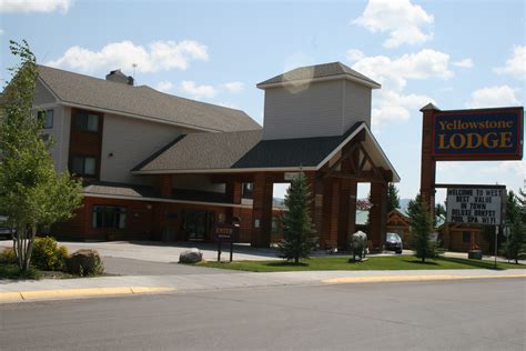 Hotels West Yellowstone Yellowstone Lodge