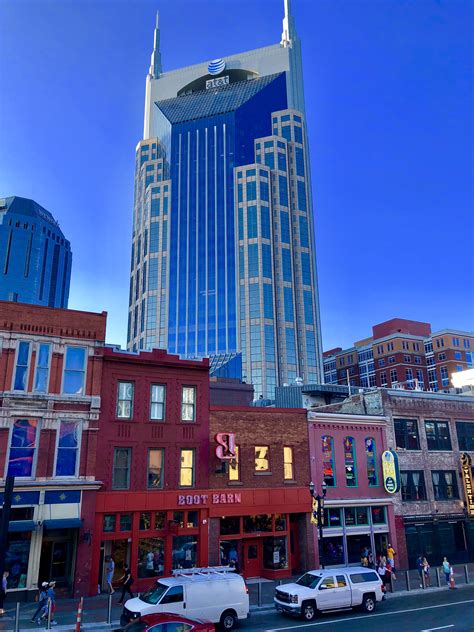 An rv bomb rocked the downtown center of nashville at 6:30 christmas morning. Clima sempre bom em Nashville - Bellas On The Road