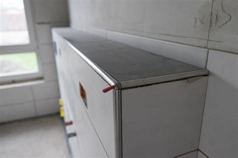 Badewanne mit gefliesten ablagen : Badewanne Mit Gefliesten Ablagen / Badewannen In Neuem ...