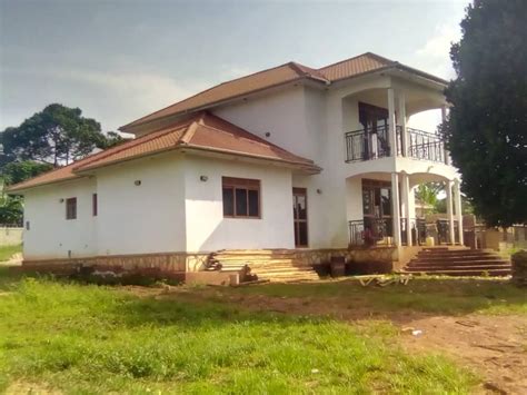 4 Bedroom Storeyed House For Sale In Naminya Jinja Uganda Code 79501