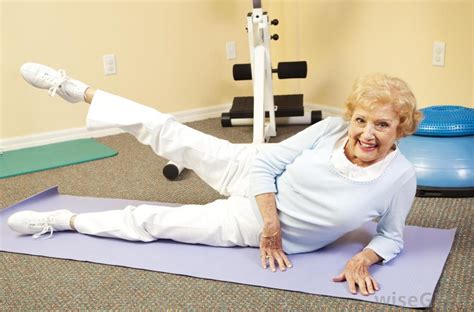 What Are The Best Exercises For The Elderly With Pictures