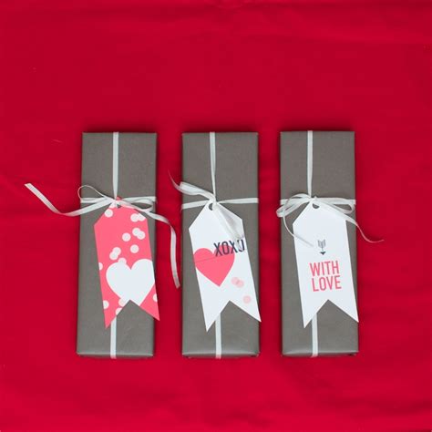 Check spelling or type a new query. Free Printable Valentine's Gift Tags — Gift Horse + Co.