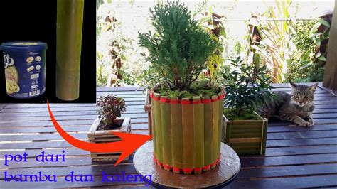 Bambu merupakan tumbuhan multifungsi yang bisa digunakan untuk bangunan, kerajinan tangan, tanaman hias, pagar dan makanan (bambu muda). Begini Contoh Membuat Pot Bunga Dari Bambu Super Keren ...