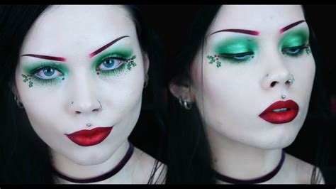 Holly On The Eyes Christmas Inspired Makeup Tutorial
