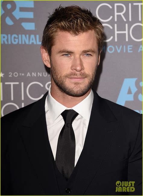 Chris Hemsworth Brings The Handsome To Critics Choice 2015 Photo