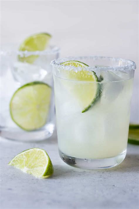 Classic Margarita Recipe Only 3 Ingredients Garnish With Lemon
