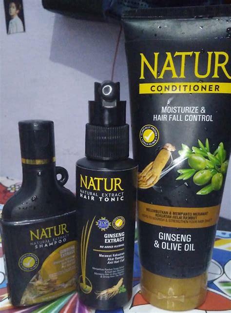 Rambut dah tak gugur masa sikat dan kelemumur terus hilang. Review Natur Ginseng untuk mengurangi Rambut Rontok ...