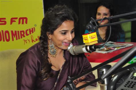Vidya Balan At Kahaani 2 Movie Promotion In Radio Mirchi On 23rd Nov 2016 Vidya Balan