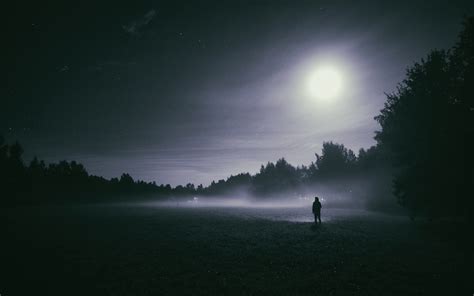 foggy night moon wallpapers hd wallpapers id 21727