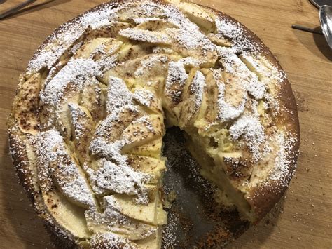 Mit dem heutigen kuchen allerdings haben wir das problem elegant gelöst, denn herr datenhamster aß ihn nicht nur, sondern fand ihn sogar richtig gut. Schneller Apfel-Pudding Kuchen von Yasashii | Chefkoch.de
