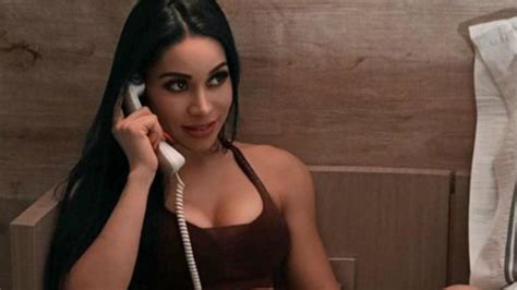 Kim Kardashian Mexicana Cautiva Las Redes Con Sensuales Fotos