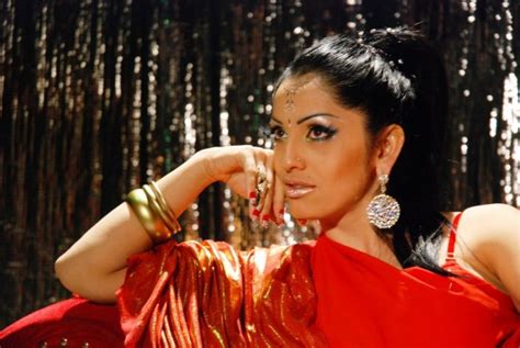 The Beauty Of Tajikistan Popular Singer Shabnami Surayo