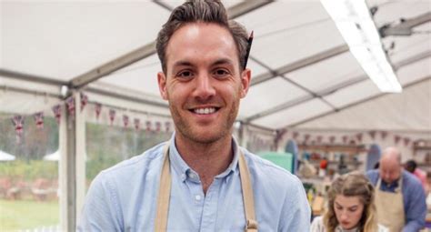 Bake Off Star Tom Hetherington Has The Best Response To Alleged Nude