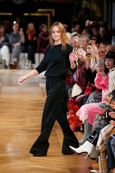 Stella Mccartney Firma Con Lvmh Vogue Italia
