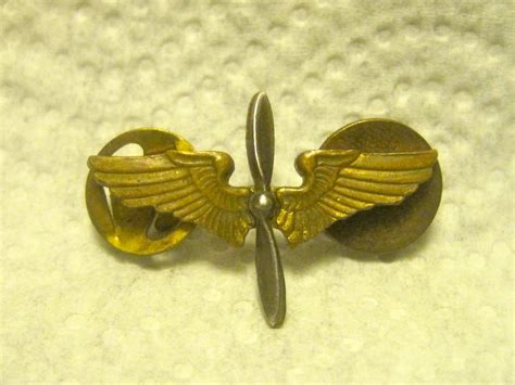 Vintage Army Air Corps Pilots Lapel Pin