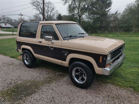 1984 Ford Bronco Ii Suv Brown 4wd Automatic Classic Ford Bronco Ii