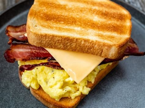 Best Bacon And Egg Breakfast Grilled Cheese Recipe