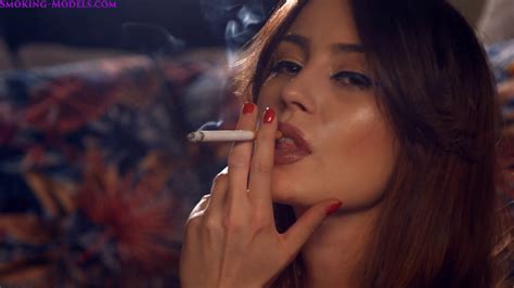 Anna Zapala Smoking Beauty Youtube