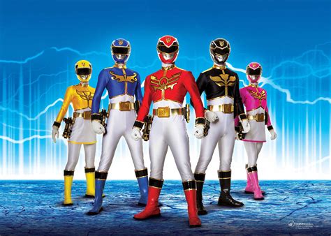 Kidscreen Archive Power Rangers Megaforce Picks Up Global Tv Deals