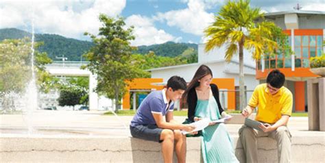 Selecting a university may seem like a daunting task as there are multiple factors to consider like course, facilities courses and universities in malaysia are plenty. Studying abroad - The University of Nottingham